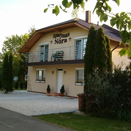 Nóra