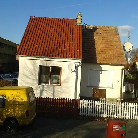 Nora Apartment