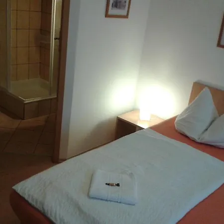 Nora Apartment *